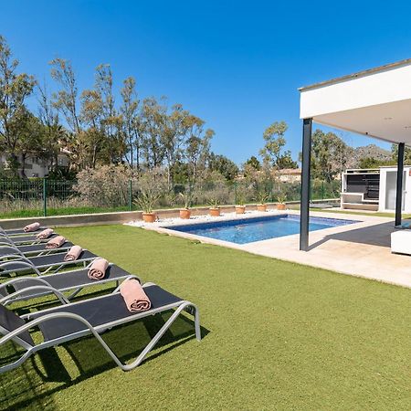 Beach Villa Cosins 1 Mel By Sealand Villas 阿尔库迪亚 外观 照片