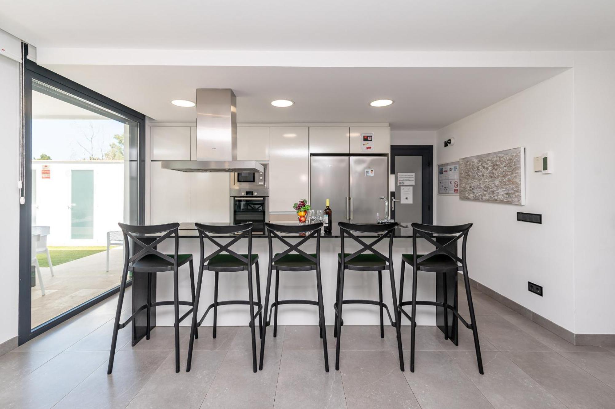 Beach Villa Cosins 1 Mel By Sealand Villas 阿尔库迪亚 外观 照片